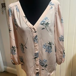 Loft brand 3/4 sleeve blouse with tie bottom